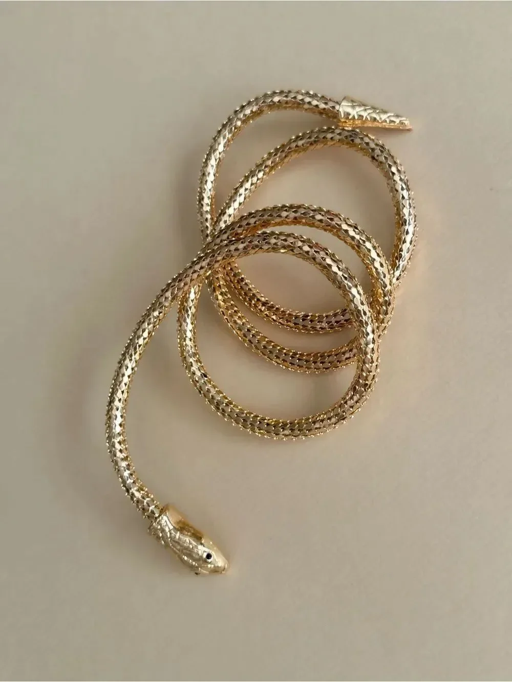 Snake Coil Wrap necklace M1878